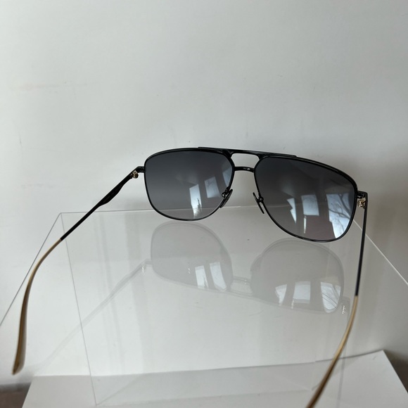 Gucci black aviator sunglasses unisex - Picture 2 of 10